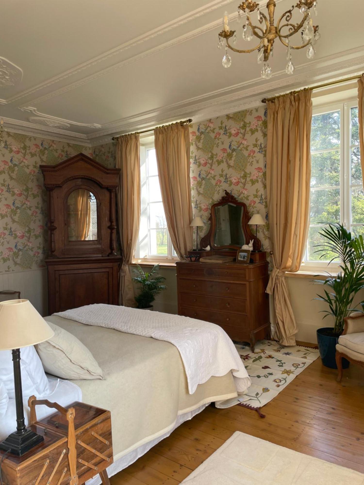 Bed & Breakfast Chateau De Vaugelas - Domaine Pres De Valence