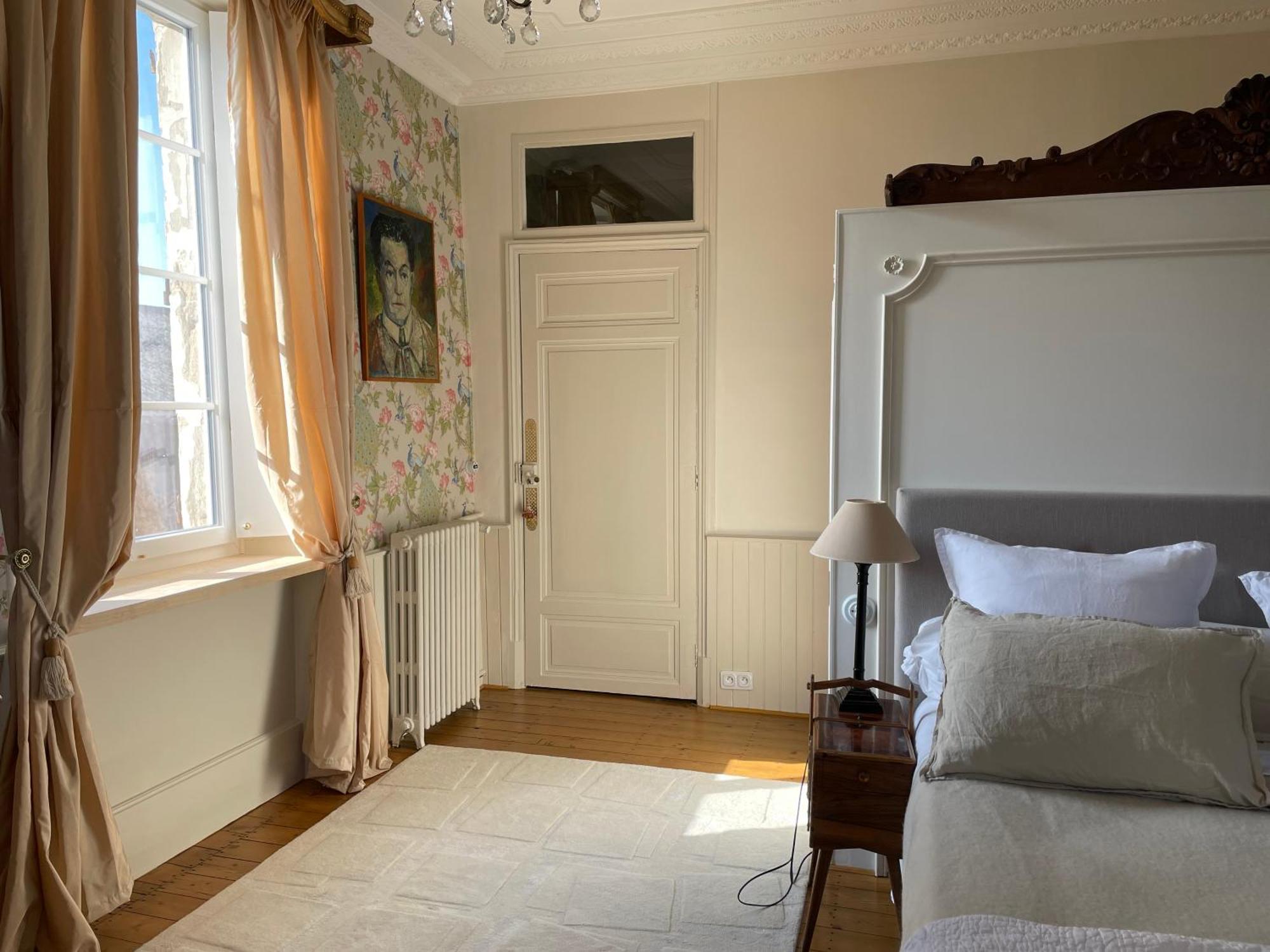 Bed & Breakfast Chateau De Vaugelas - Domaine Pres De Valence